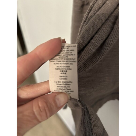 WE THE FREE BROWN COWL NECK Split Back Oversized Sweater Top Size Medium - Picture 7 of 7